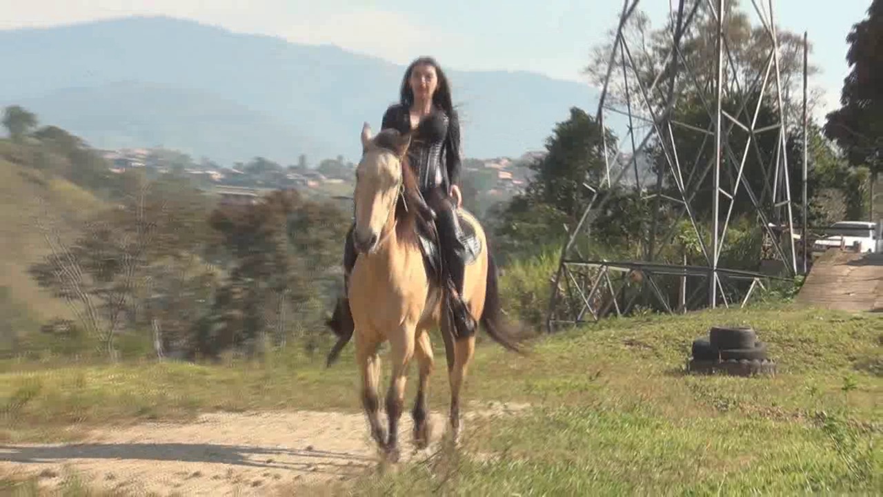 CL8565_Yf_Ye_ExcitingrideofMaryinnylon.wmv_random_01.jpg