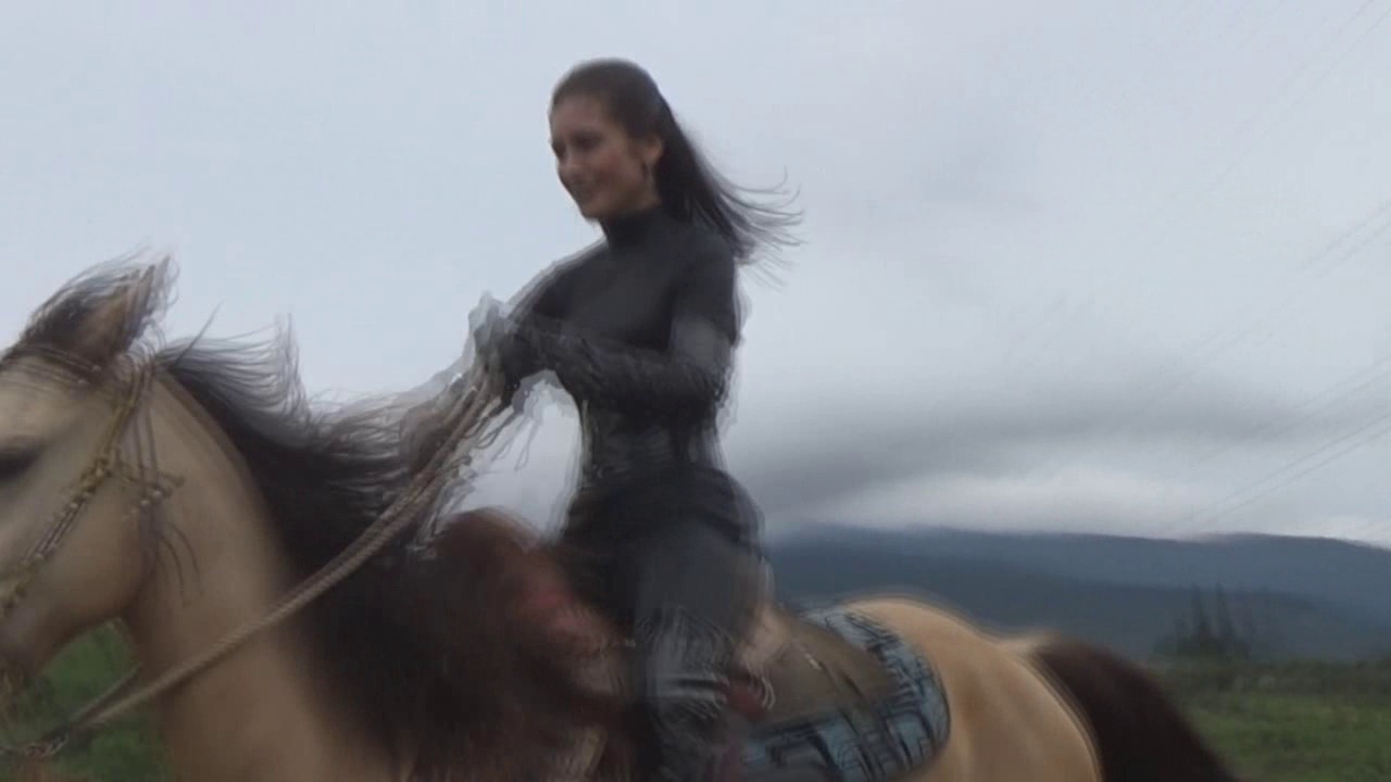 CL8565_jf_te_adrianakynkyspirsgoddes.wmv_random_01.jpg