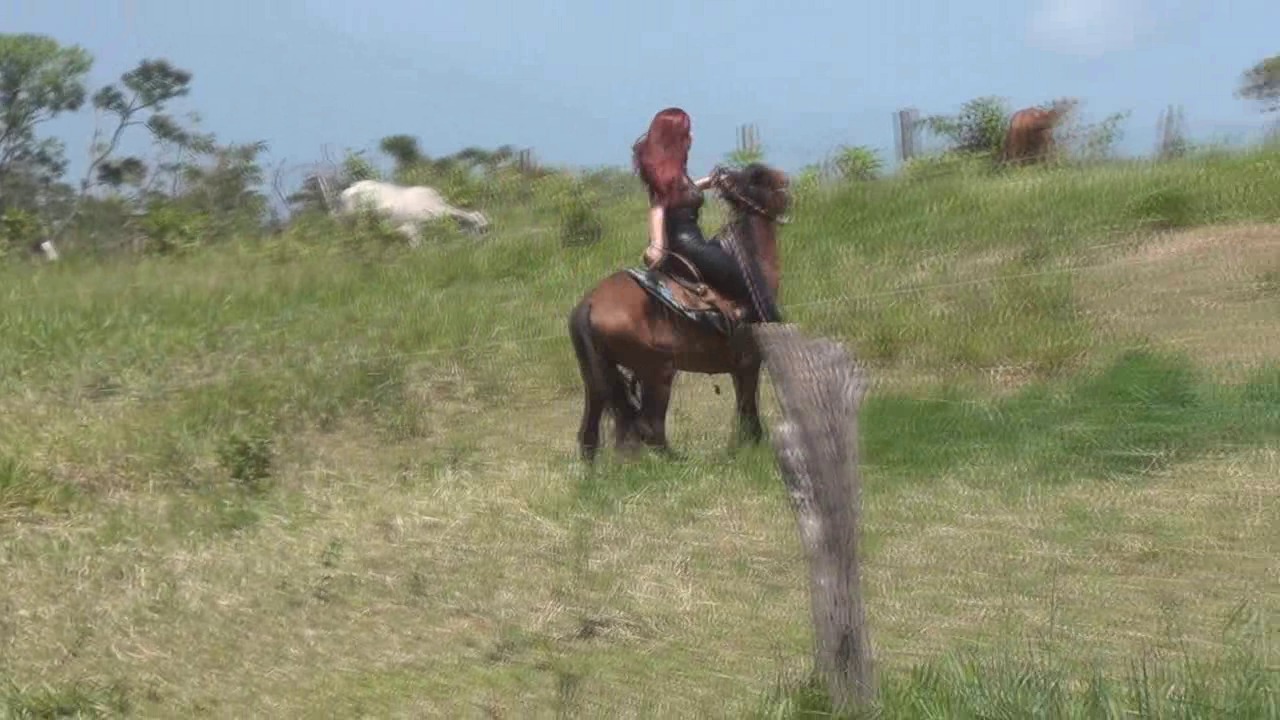 CL8565_Yf_Ye_Belkistheruthless.wmv_random_01.jpg
