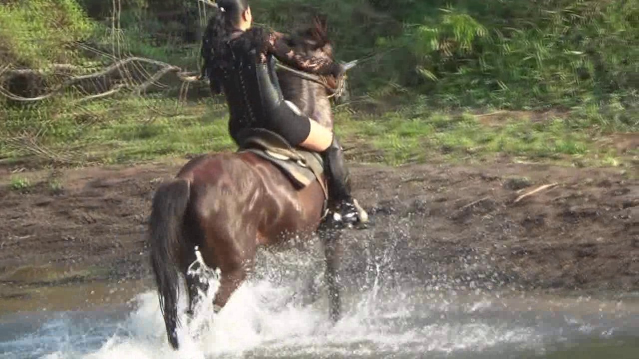 CL39751_GeorginaAdvancedRiverRide4Colorada.wmv_random_01.jpg
