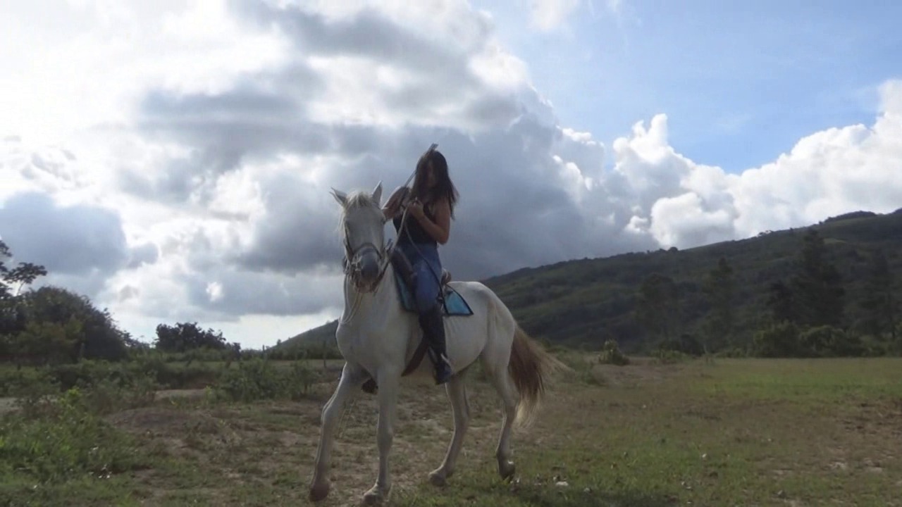 CL39751_MontanaFirstRideOnSoador.wmv_random_01.jpg