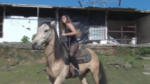 CL8565 YF NylonDreamSylvia.wmv