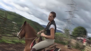 CL8565 TF GallopingWorkoutZeusJ.wmv