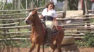 CL8565 JF SpursWQueenAnna.wmv
