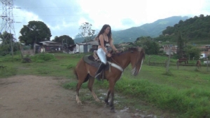 CL8565 YF SilverRidingGodddessSylvia.wmv