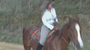 CL8565 LungeingandRidingbyGoddessWanda.wmv